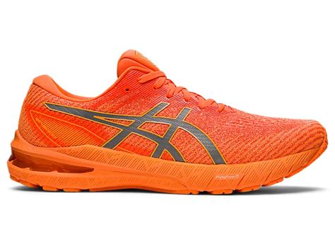 orange running shoes asics.